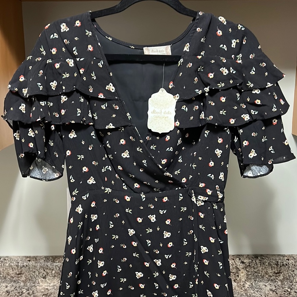 Brand new with tags Altard State front tie dress